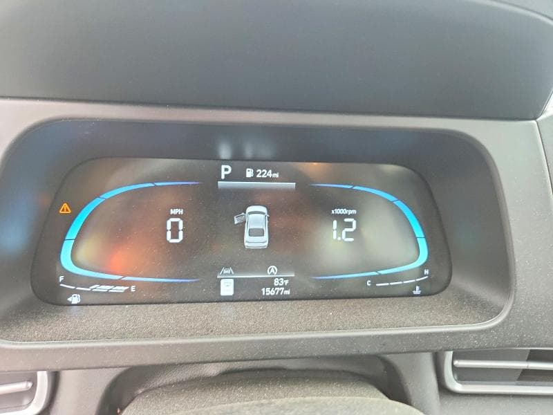 2025 HYUNDAI ELANTRA SE 9