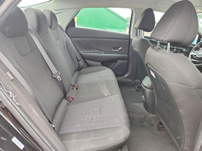 2025 HYUNDAI ELANTRA SE 10
