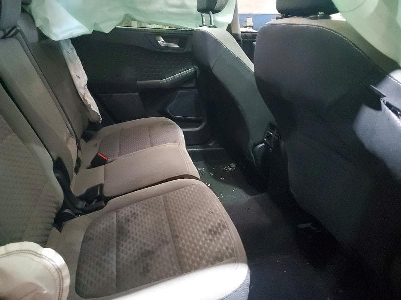 2020 FORD ESCAPE SE SE 11
