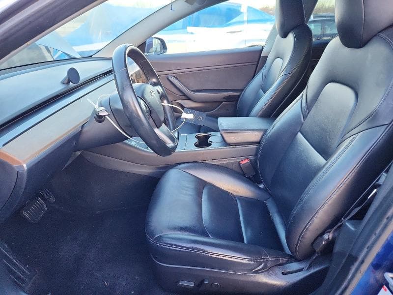 2018 TESLA MODEL 3 7