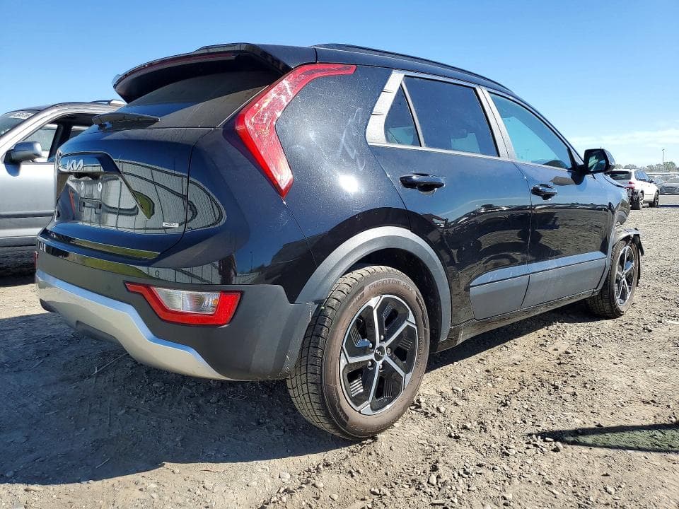 2024 KIA NIRO EX 3