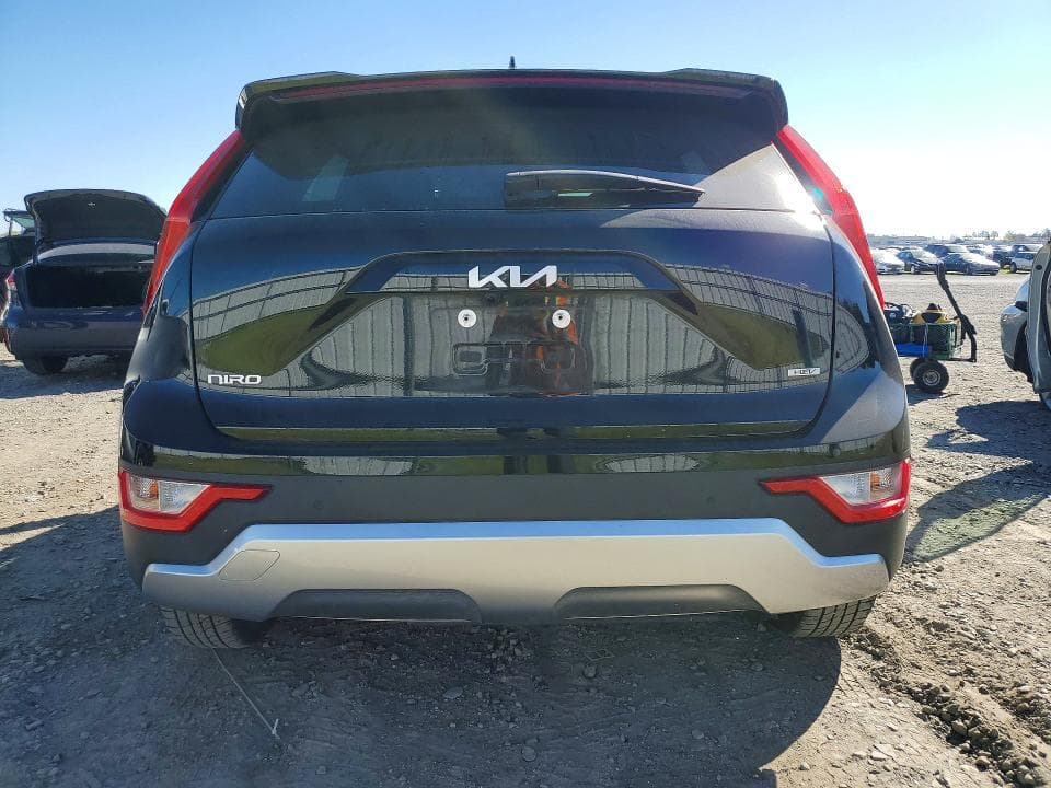 2024 KIA NIRO EX 6