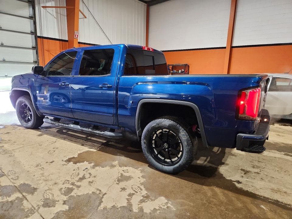 2017 GMC SIERRA K1500 SLT 2