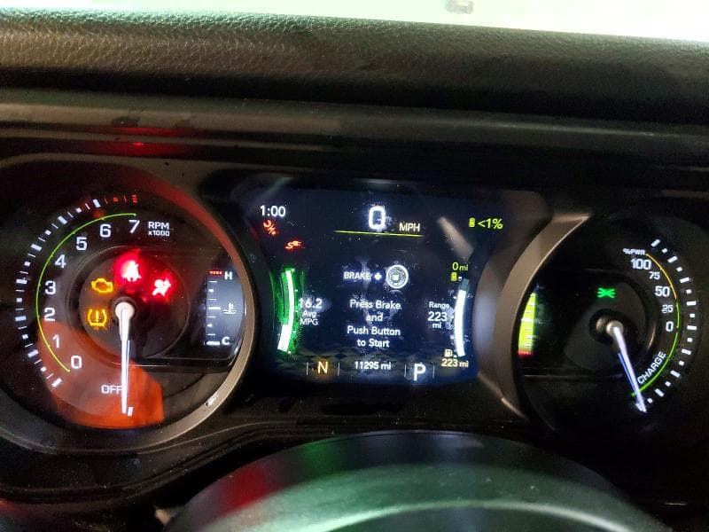 2025 JEEP WRANGLER SPORT 4XE 9