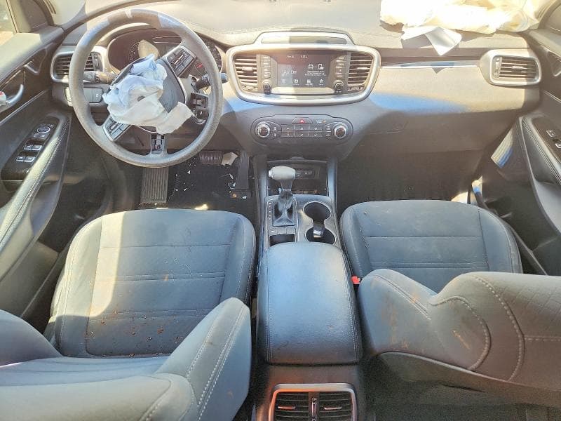 2019 KIA SORENTO LX 8