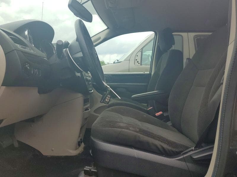 2018 DODGE GRAND CARAVAN SE 13