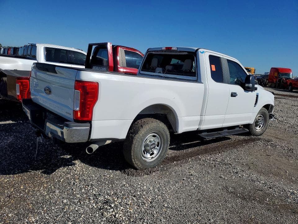 2019 FORD F250 XL 6.2L V8 FFV EXT CAB SUPER DUTY 4
