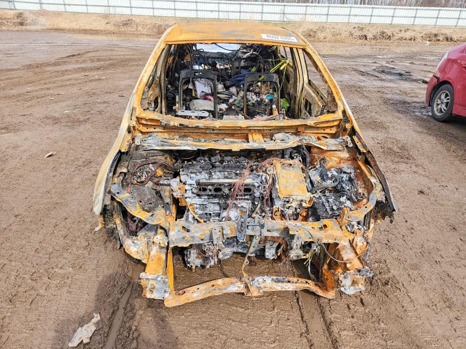 2019 TOYOTA PRIUS LE AWD-E 5