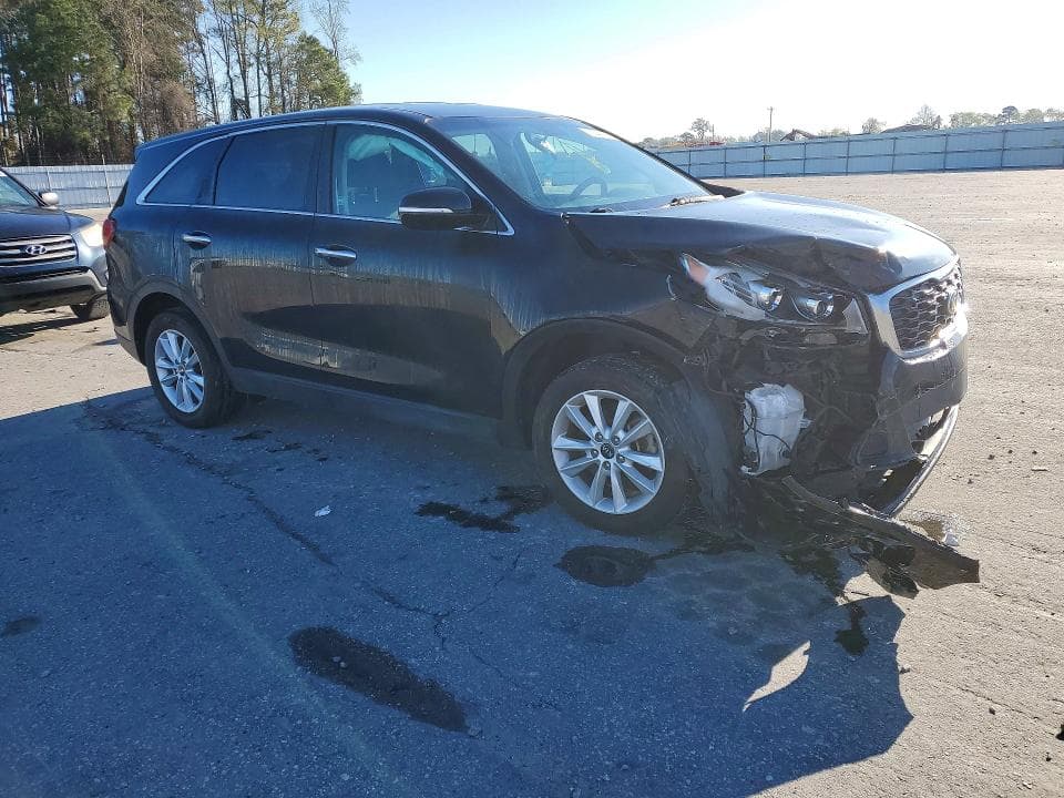 2019 KIA SORENTO LX 4