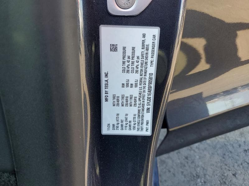 2025 TESLA MODEL 3 12