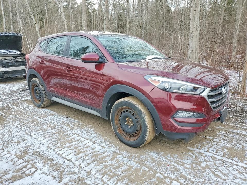 2018 HYUNDAI TUCSON SE 4