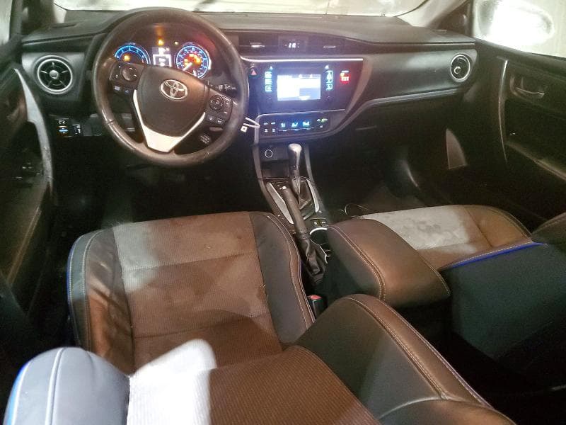 2018 TOYOTA COROLLA L 8