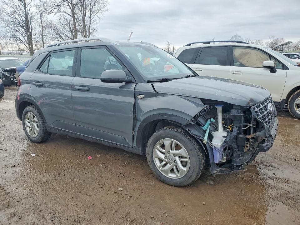 2020 HYUNDAI VENUE SEL SEL 4
