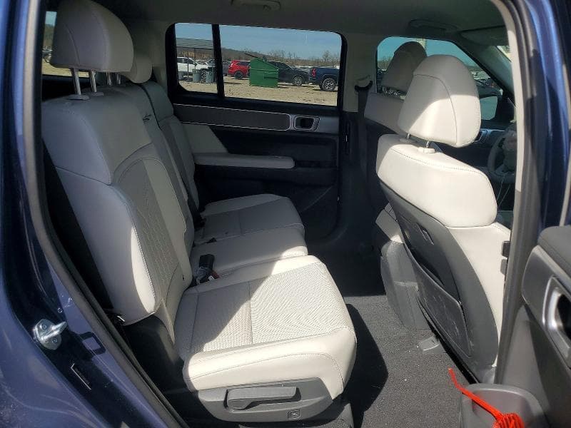 2025 HYUNDAI SANTA FE SEL 11