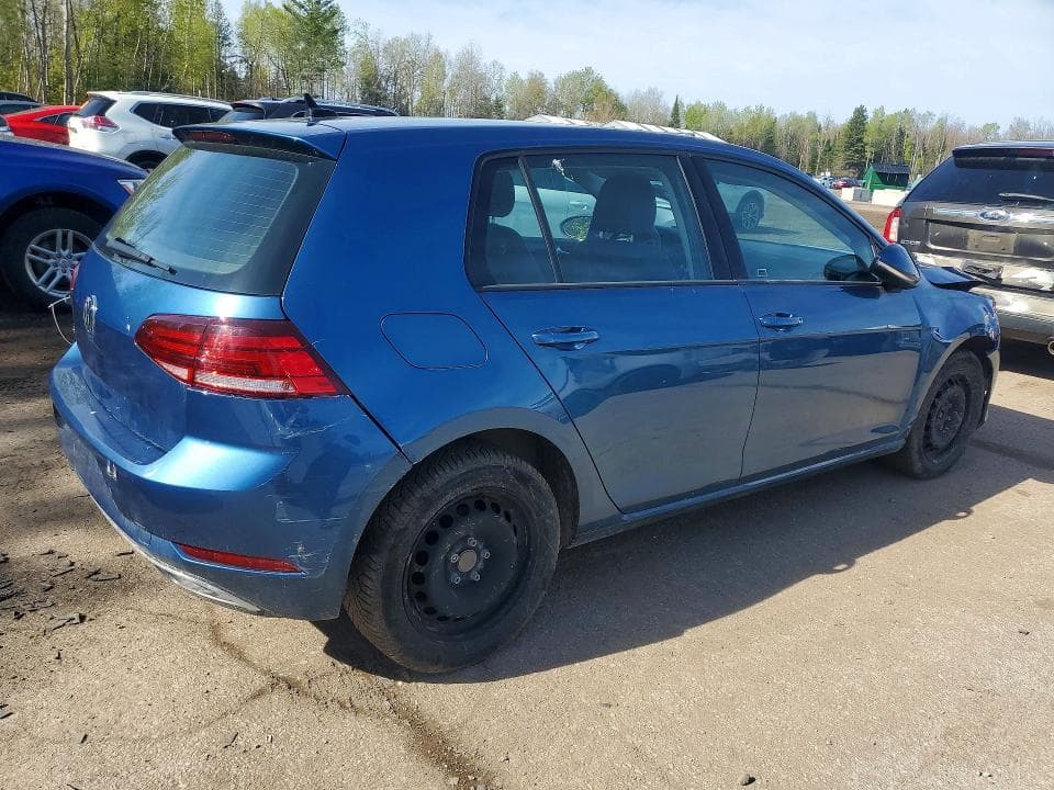 2021 VOLKSWAGEN GOLF 3