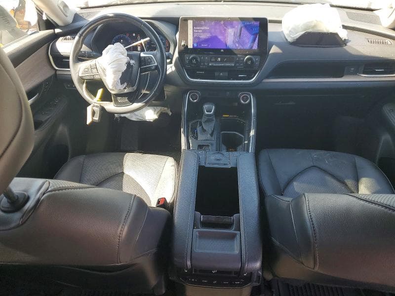 2024 TOYOTA GRAND HIGHLANDER LIMITED 8