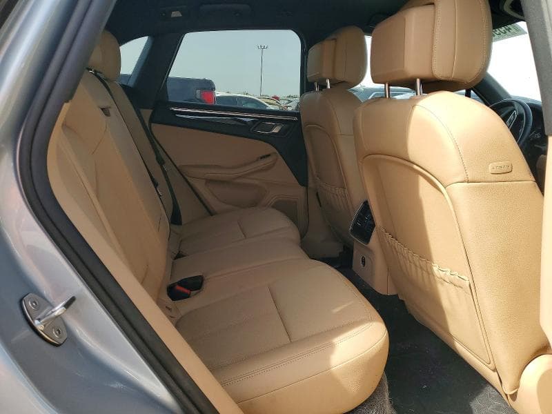 2023 PORSCHE MACAN BASE 10