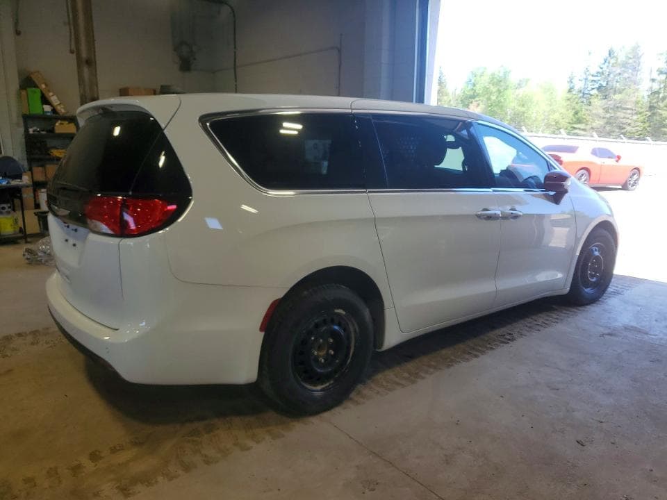 2025 CHRYSLER GRAND CARAVAN SXT 3
