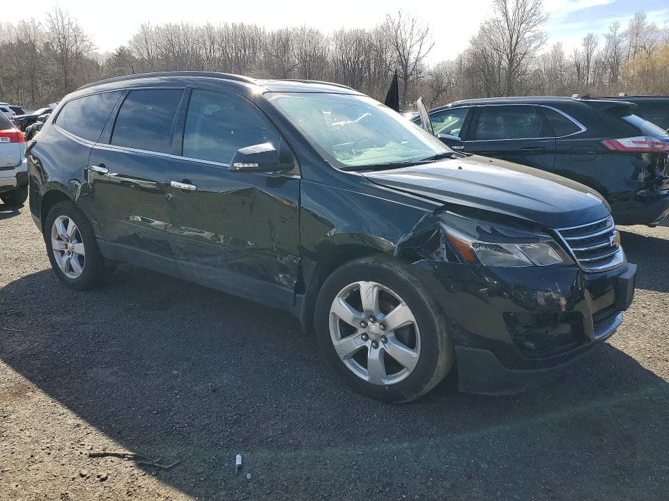 2017 CHEVROLET TRAVERSE LT LT 5