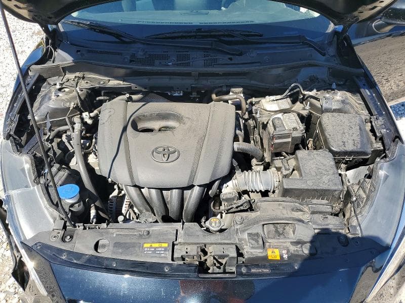 2020 TOYOTA YARIS HATCHBACK LE LE 11