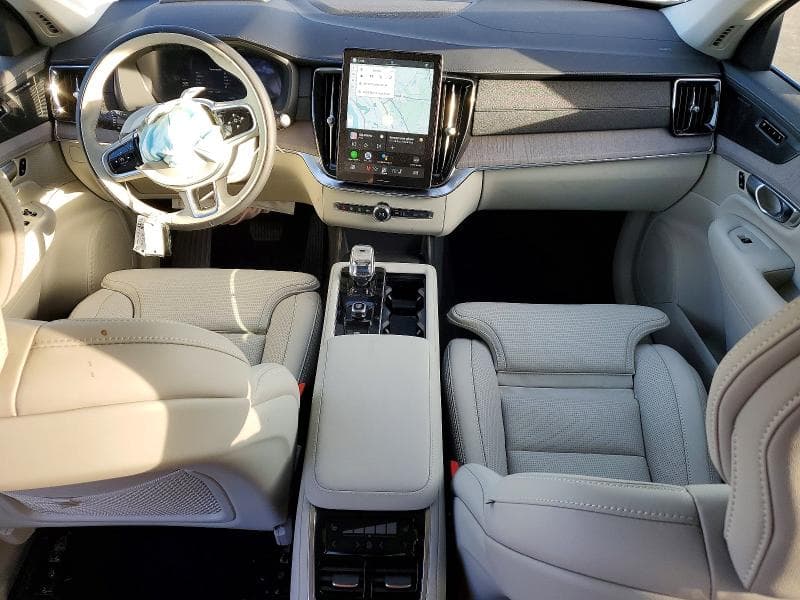 2026 VOLVO XC90 ULTRA 8