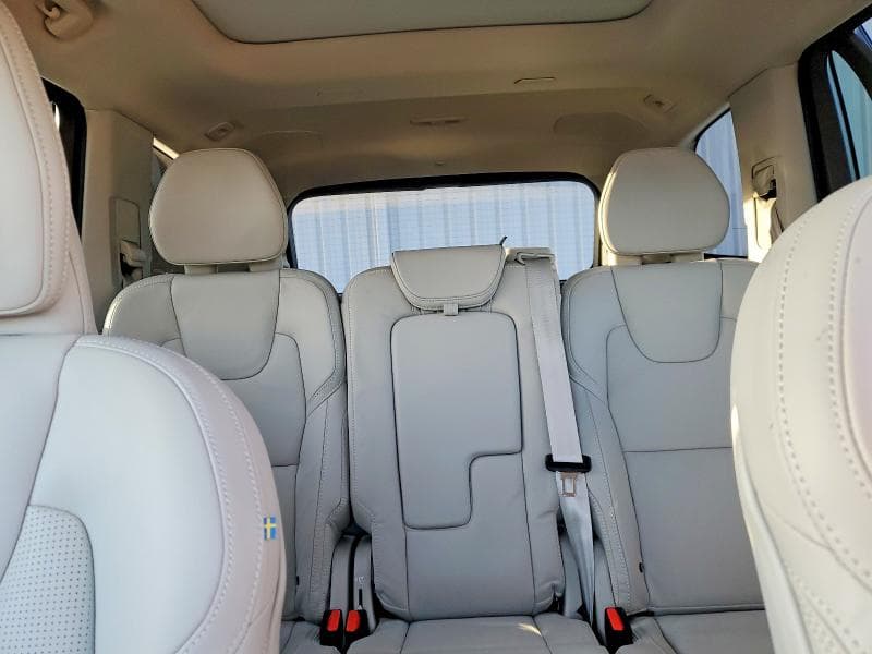 2026 VOLVO XC90 ULTRA 10