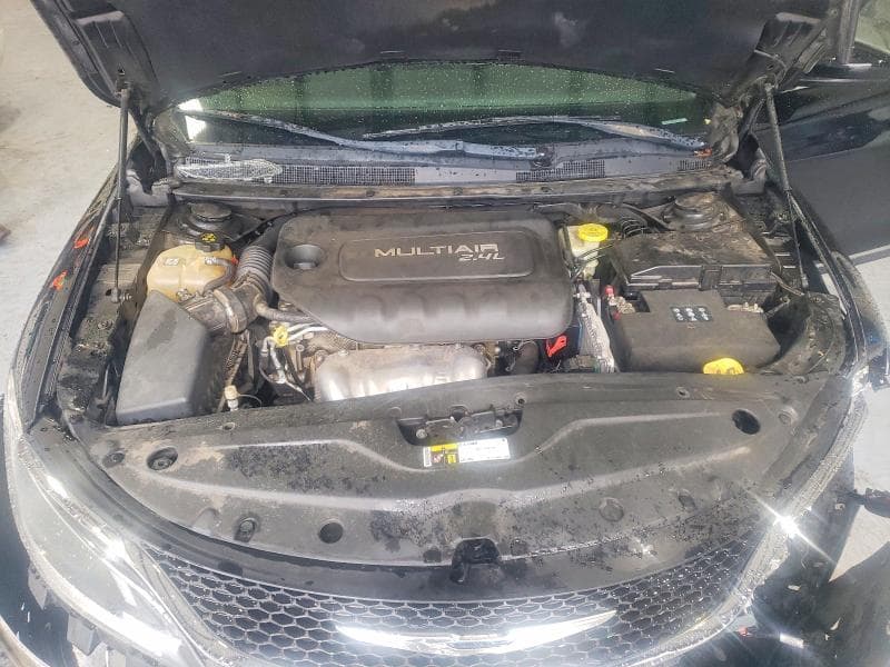 2016 CHRYSLER 200 LIMITED 11
