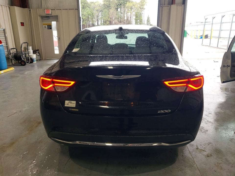 2016 CHRYSLER 200 LIMITED 6