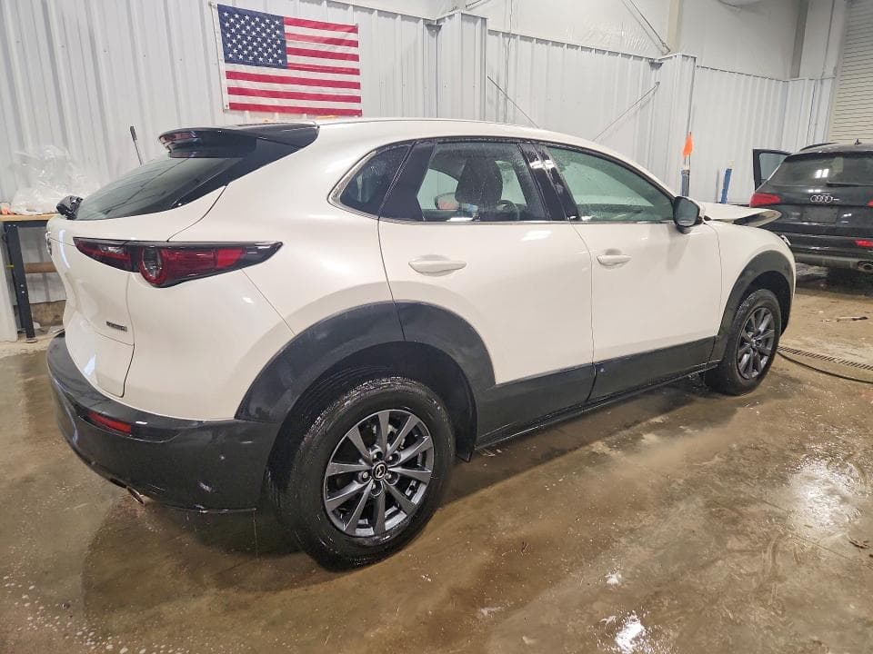 2025 MAZDA CX-30 4