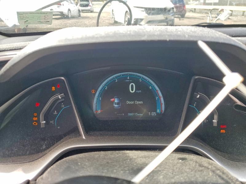 2018 HONDA CIVIC EX 9