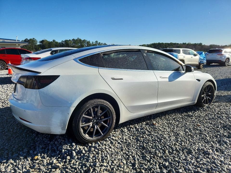 2019 TESLA MODEL 3 3