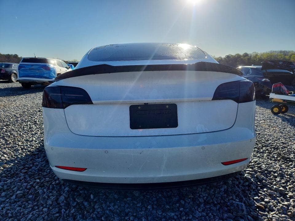 2019 TESLA MODEL 3 6
