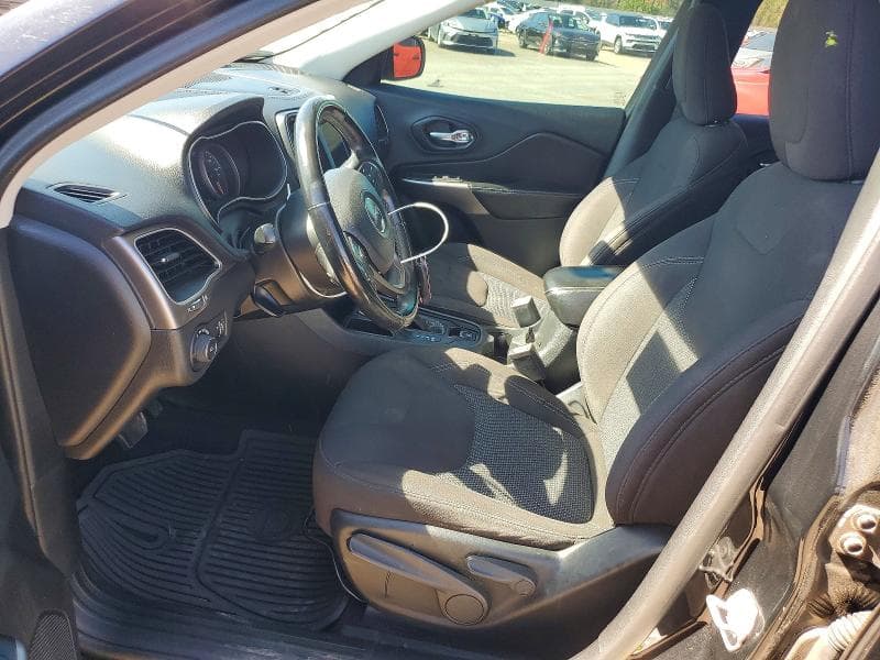 2019 JEEP CHEROKEE LATITUDE 7