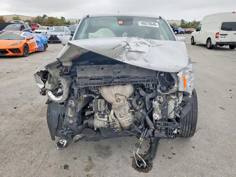 2018 JEEP RENEGADE LATITUDE 5