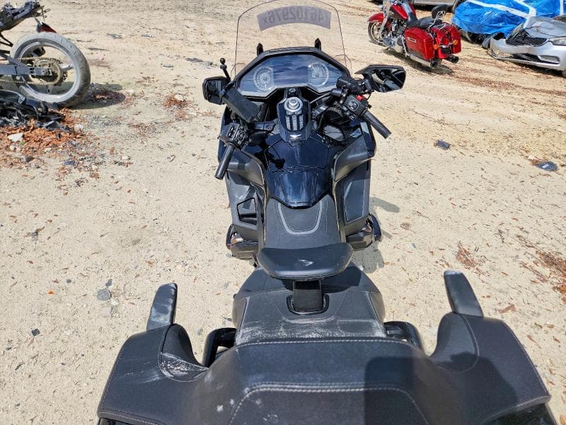 2023 HONDA GL1800 D 6