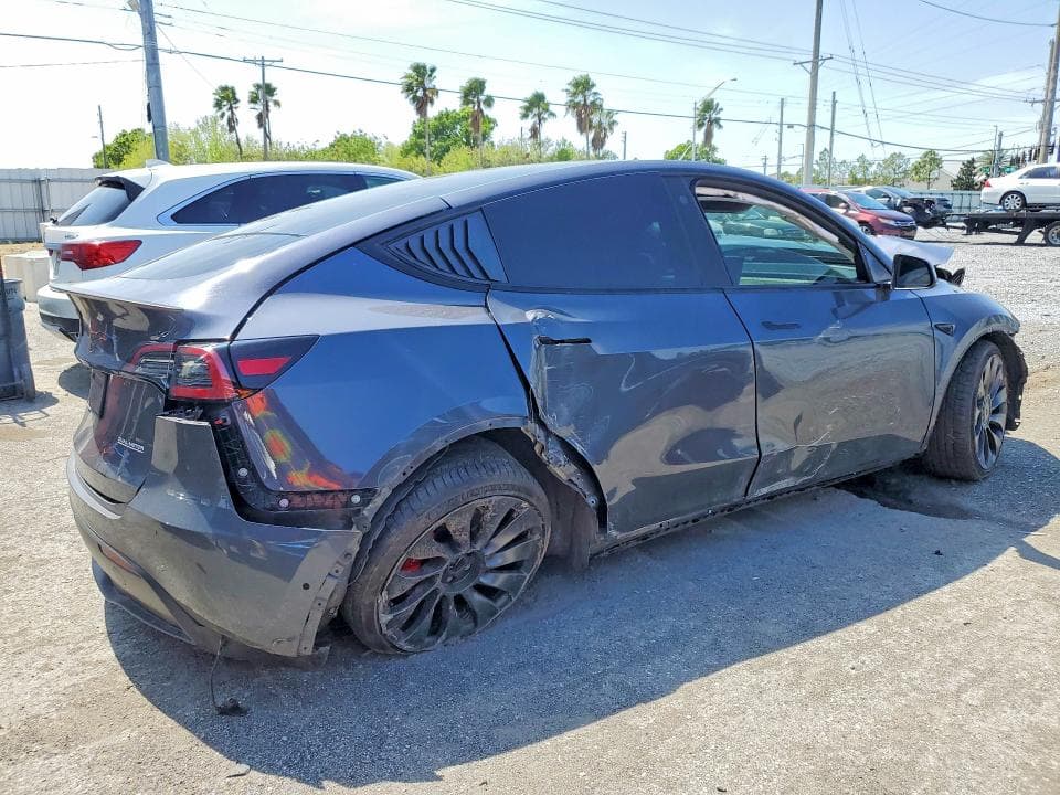 2022 TESLA MODEL Y 3