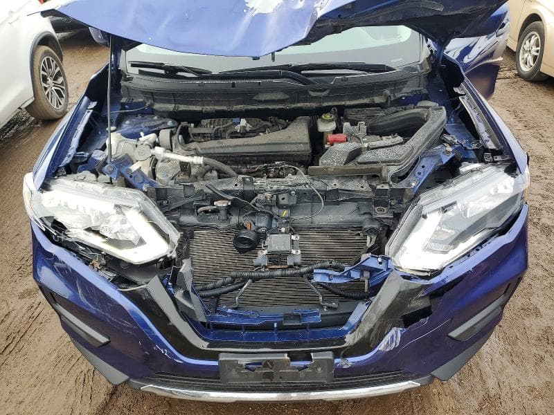 2019 NISSAN ROGUE S 11