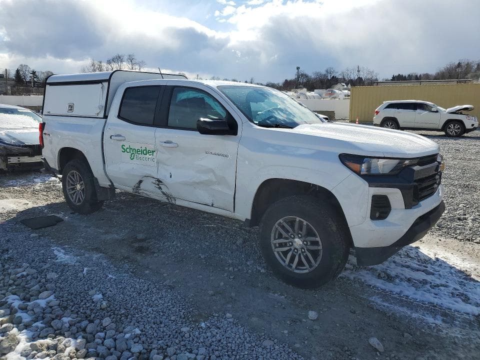 2023 CHEVROLET COLORADO LT 4