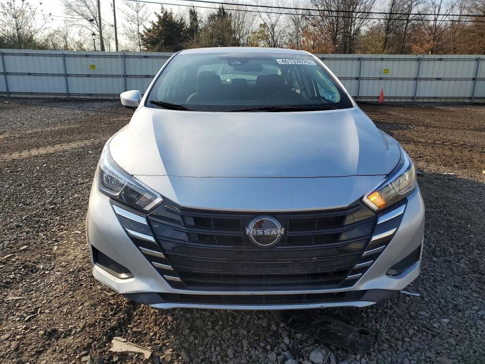 2023 NISSAN VERSA SV SV 5