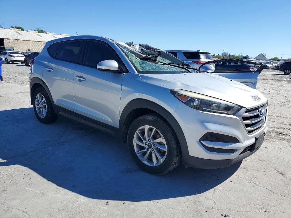 2018 HYUNDAI TUCSON SE 4