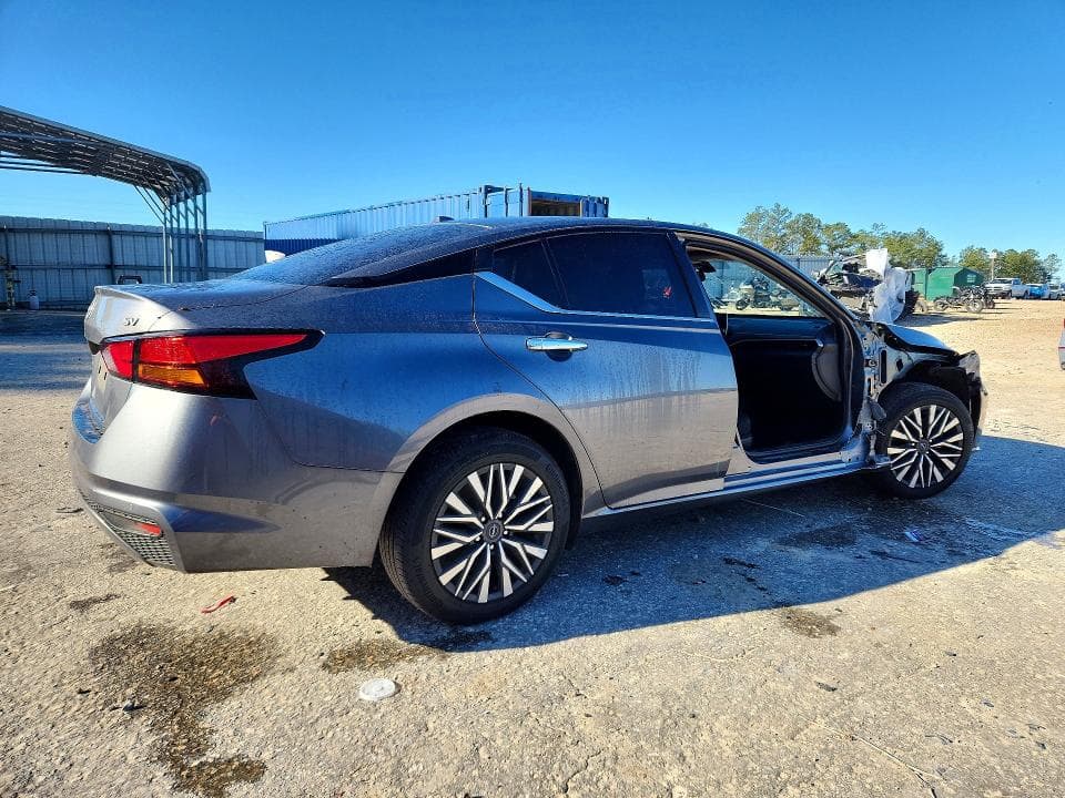 2024 NISSAN ALTIMA 2.5 SV 3