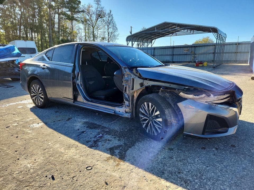 2024 NISSAN ALTIMA 2.5 SV 4