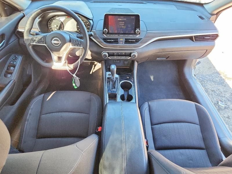 2024 NISSAN ALTIMA 2.5 SV 8