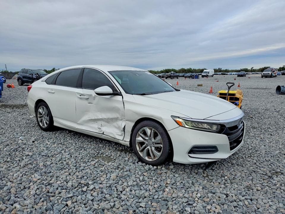 2018 HONDA ACCORD LX 4