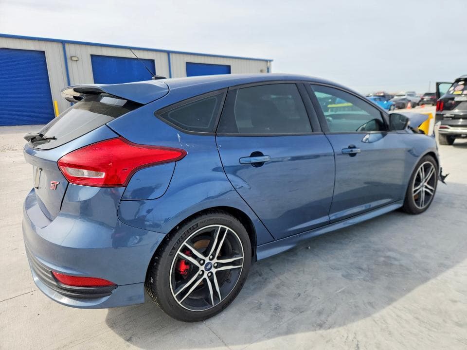 2018 FORD FOCUS ST 3
