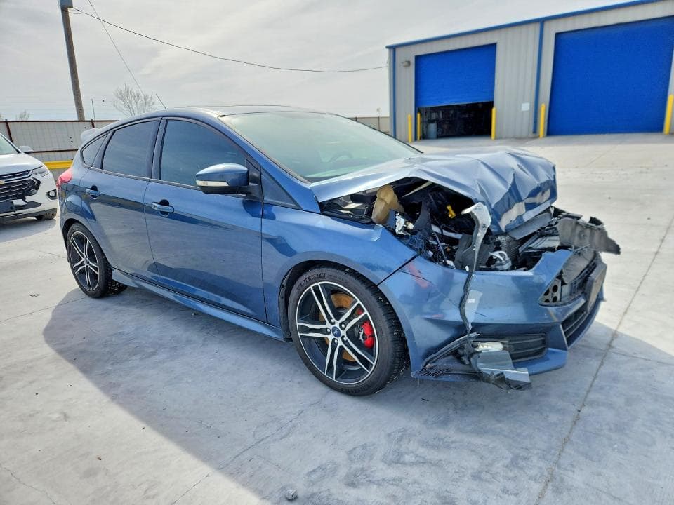 2018 FORD FOCUS ST 4