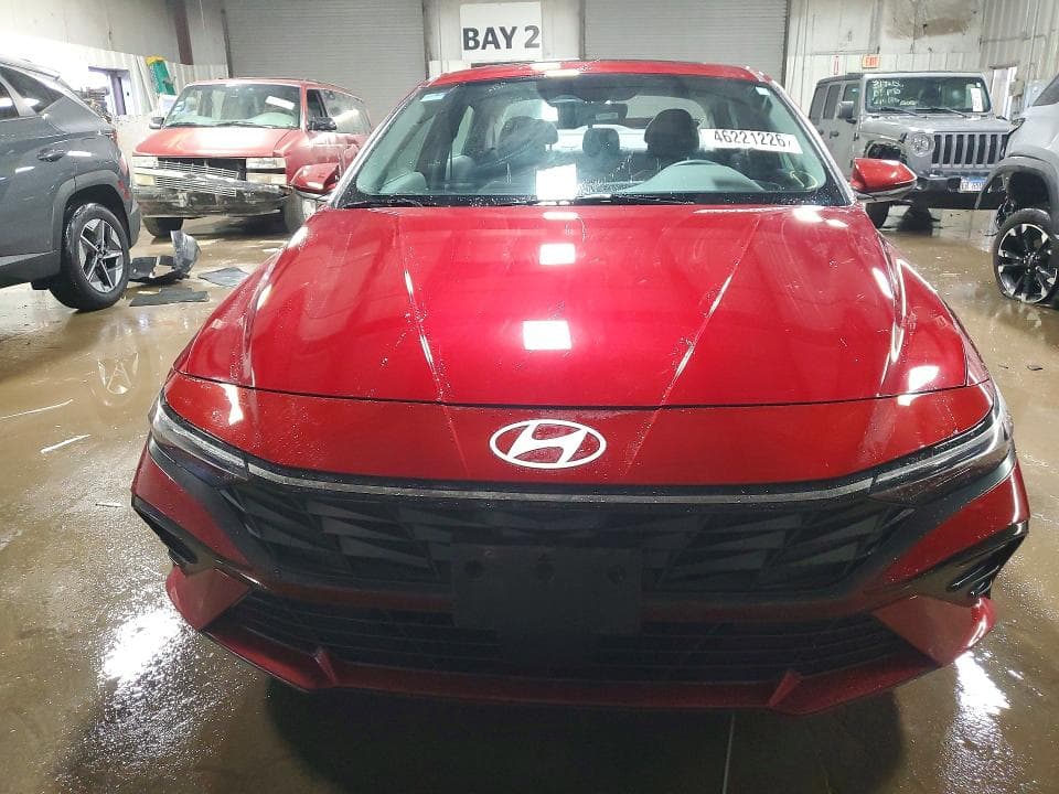 2024 HYUNDAI ELANTRA SEL SEL 5