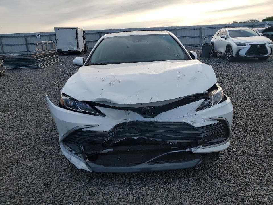 2023 TOYOTA CAMRY LE 5