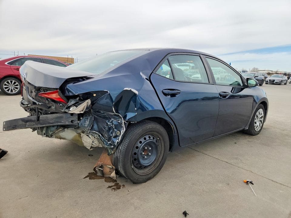 2019 TOYOTA COROLLA LE LE 3