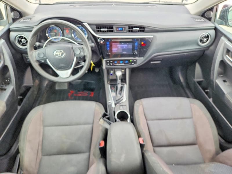 2019 TOYOTA COROLLA LE LE 8